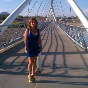 Meet your Posher, Liz